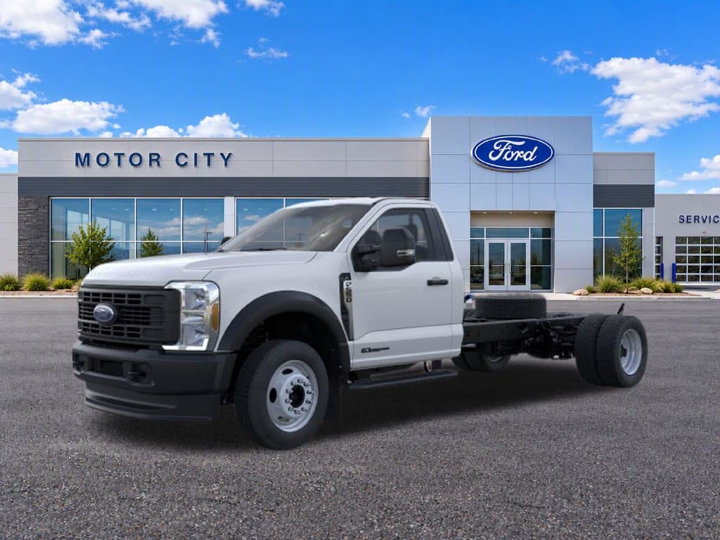 2026 Ford Super Duty F-550 DRW Base — photo 1 of 22