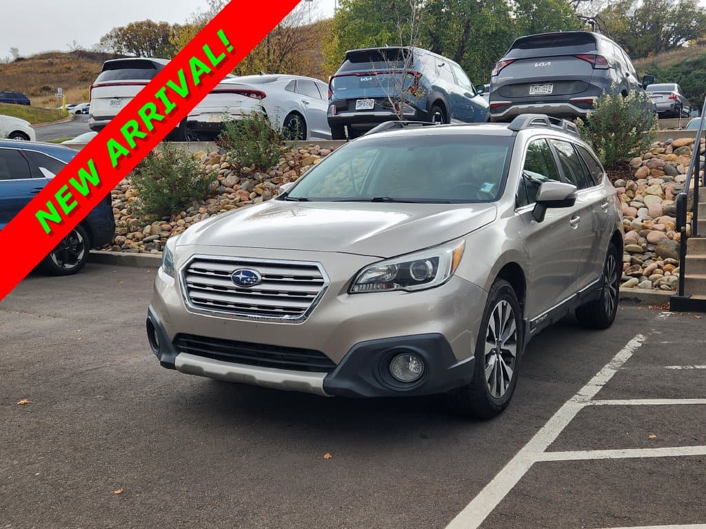2015 Subaru Outback 3.6R Limited — photo 1 of 24