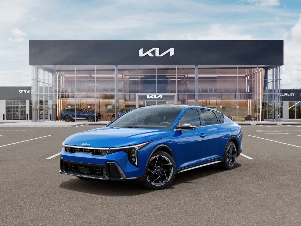 2026 Kia K4 GT-Line — photo 1 of 27