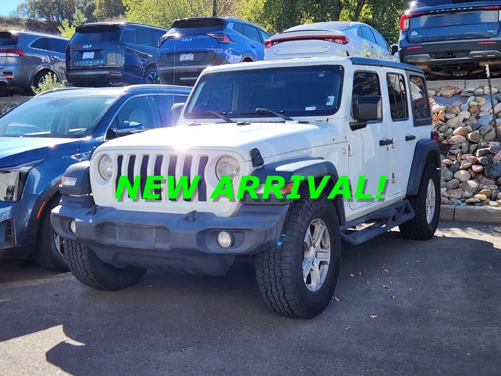 2018 Jeep Wrangler Unlimited Sport — photo 1 of 24