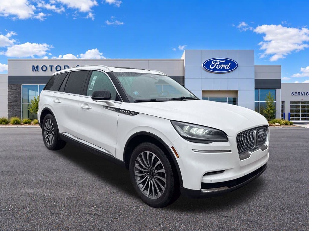 2023 Lincoln Aviator Reserve — photo 1 of 35