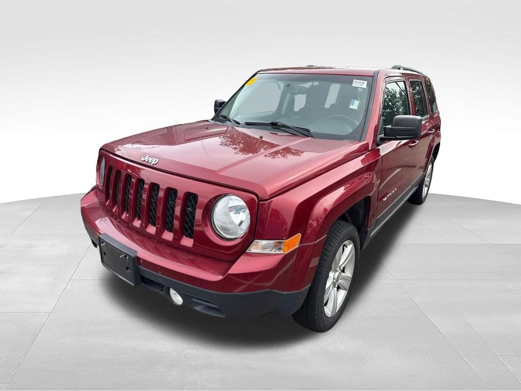2016 Jeep Patriot Latitude — photo 1 of 9