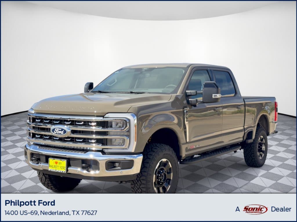 2027 Ford Super Duty F-250 SRW LARIAT — photo 1 of 60