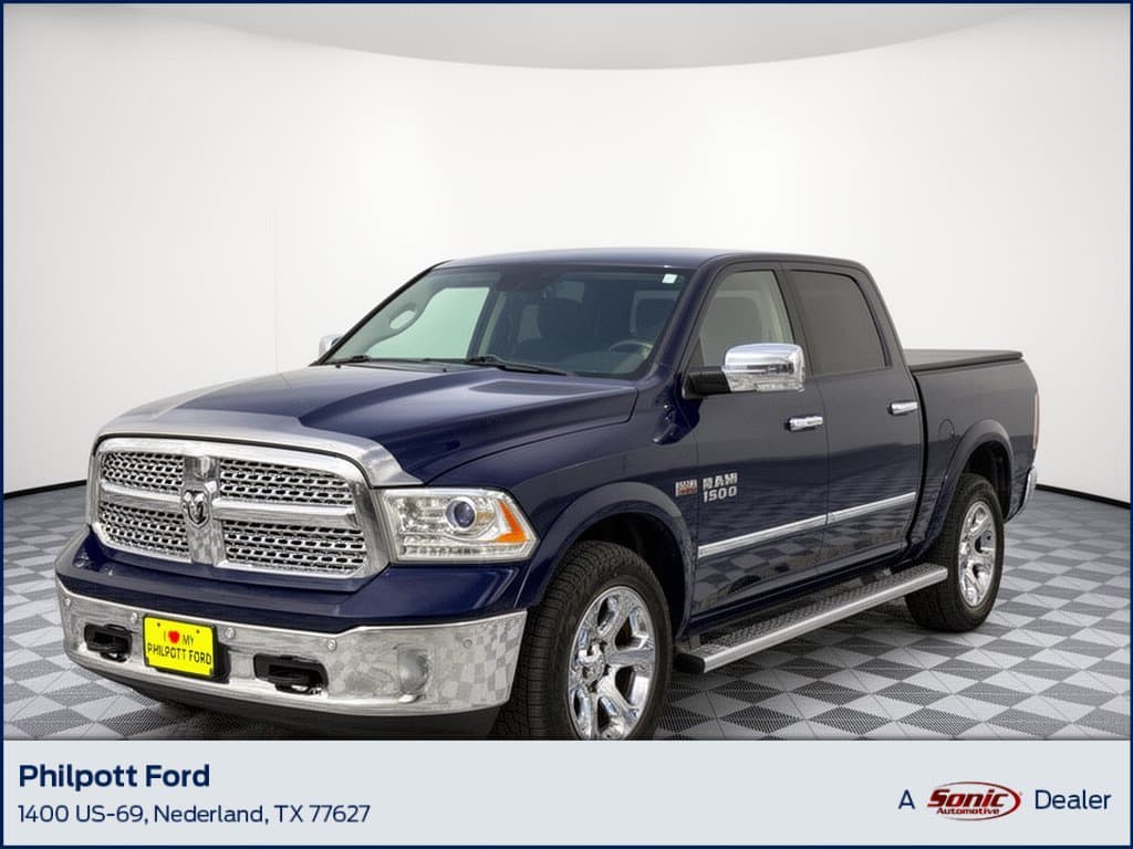 2015 RAM 1500 Laramie — photo 1 of 32