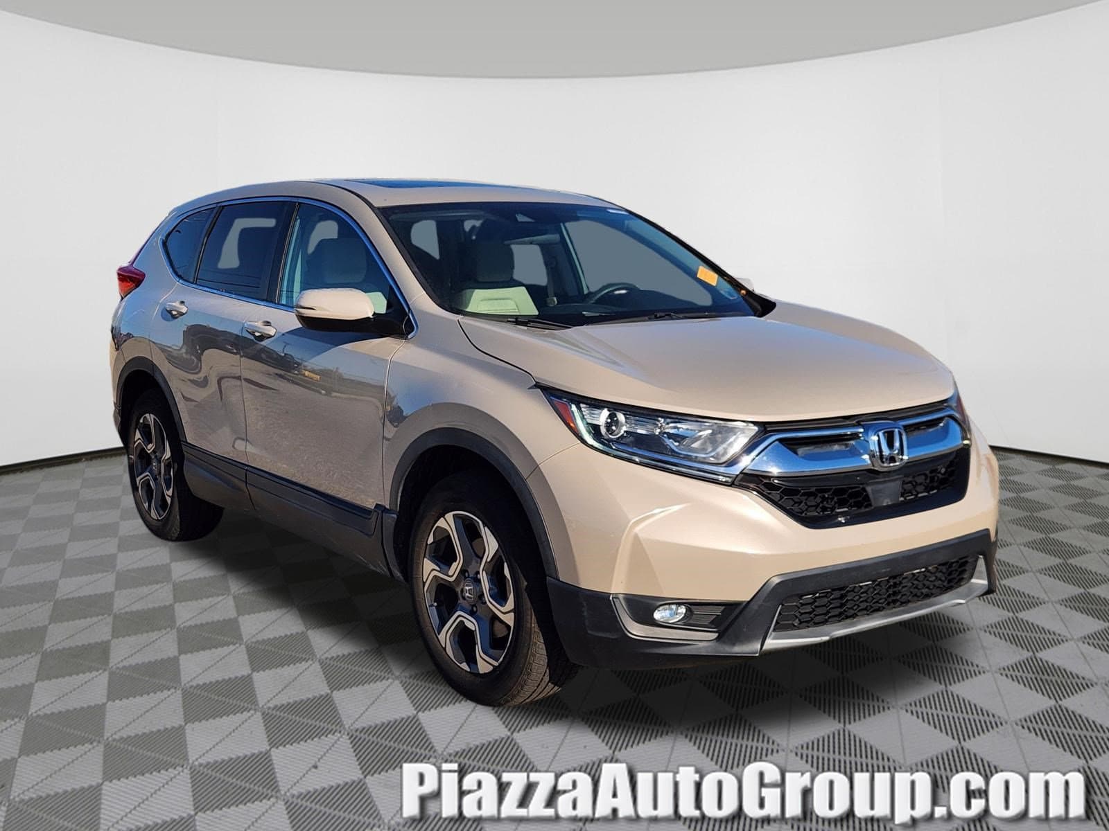 2018 Honda CR-V EX — photo 1 of 10