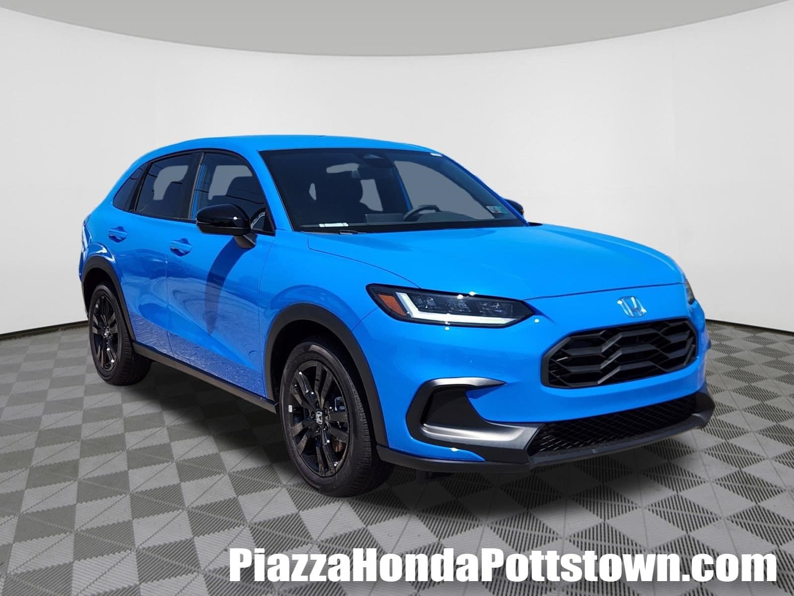 2027 Honda HR-V Sport — photo 1 of 14