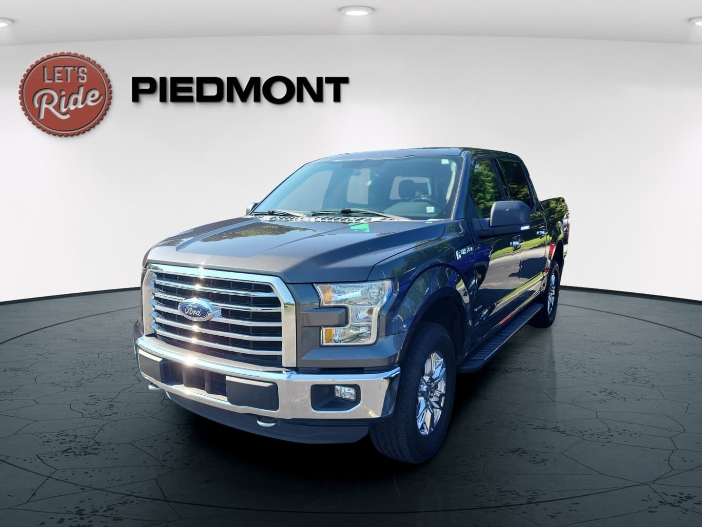 2016 Ford F-150 Base — photo 1 of 3