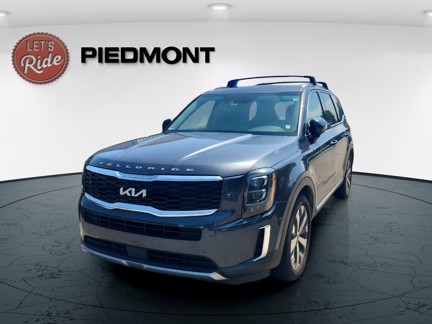 2022 Kia Telluride EX FWD — photo 1 of 3