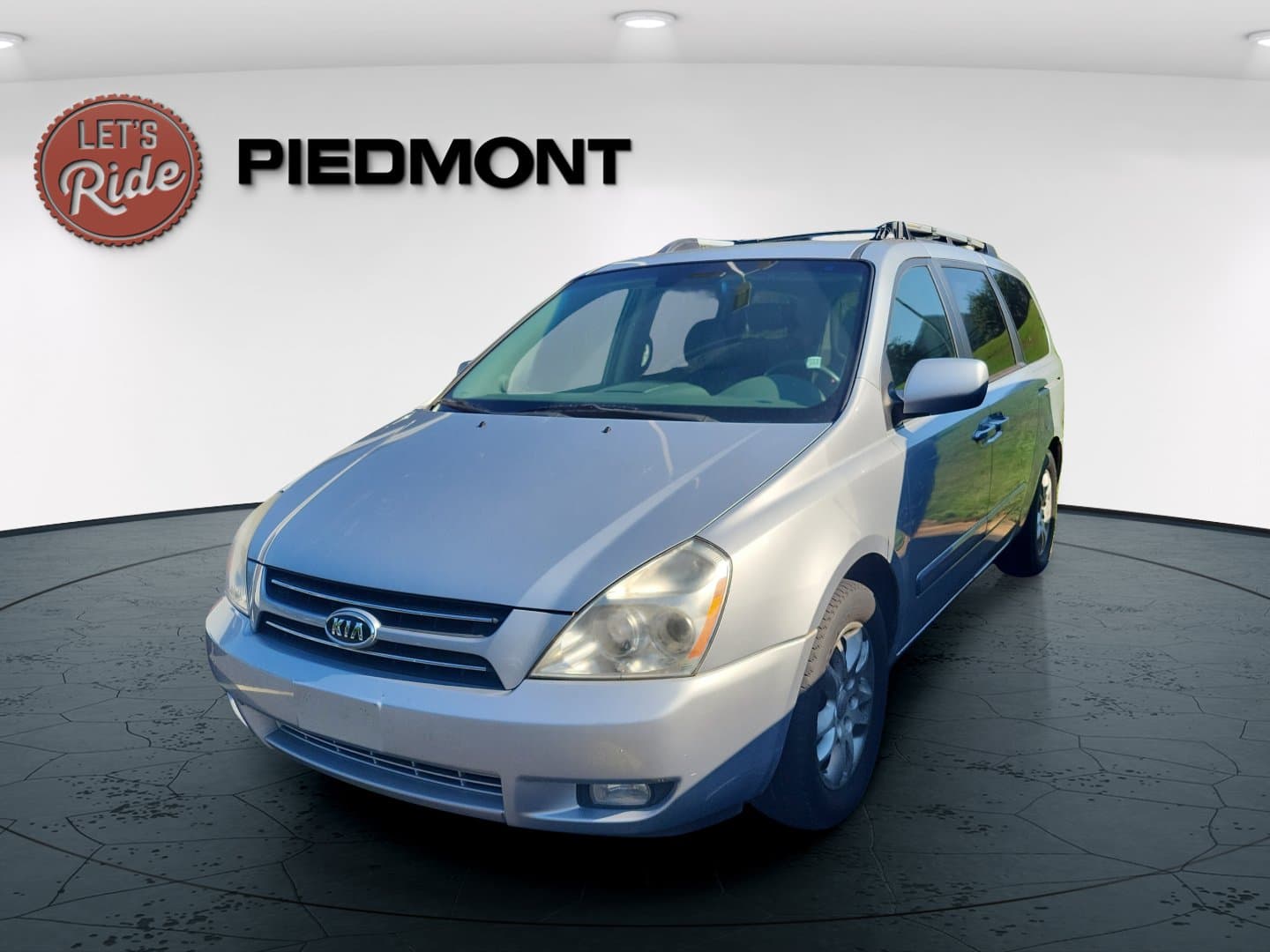 2007 Kia Sedona EX — photo 1 of 3