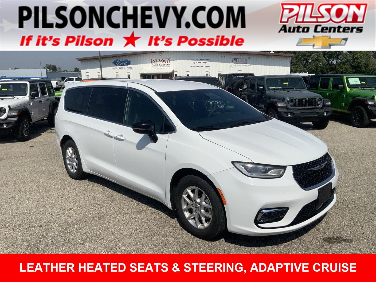 2025 Chrysler Pacifica Select — photo 1 of 55