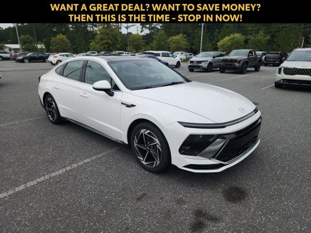 2025 Hyundai Sonata SEL Convenience — photo 1 of 31