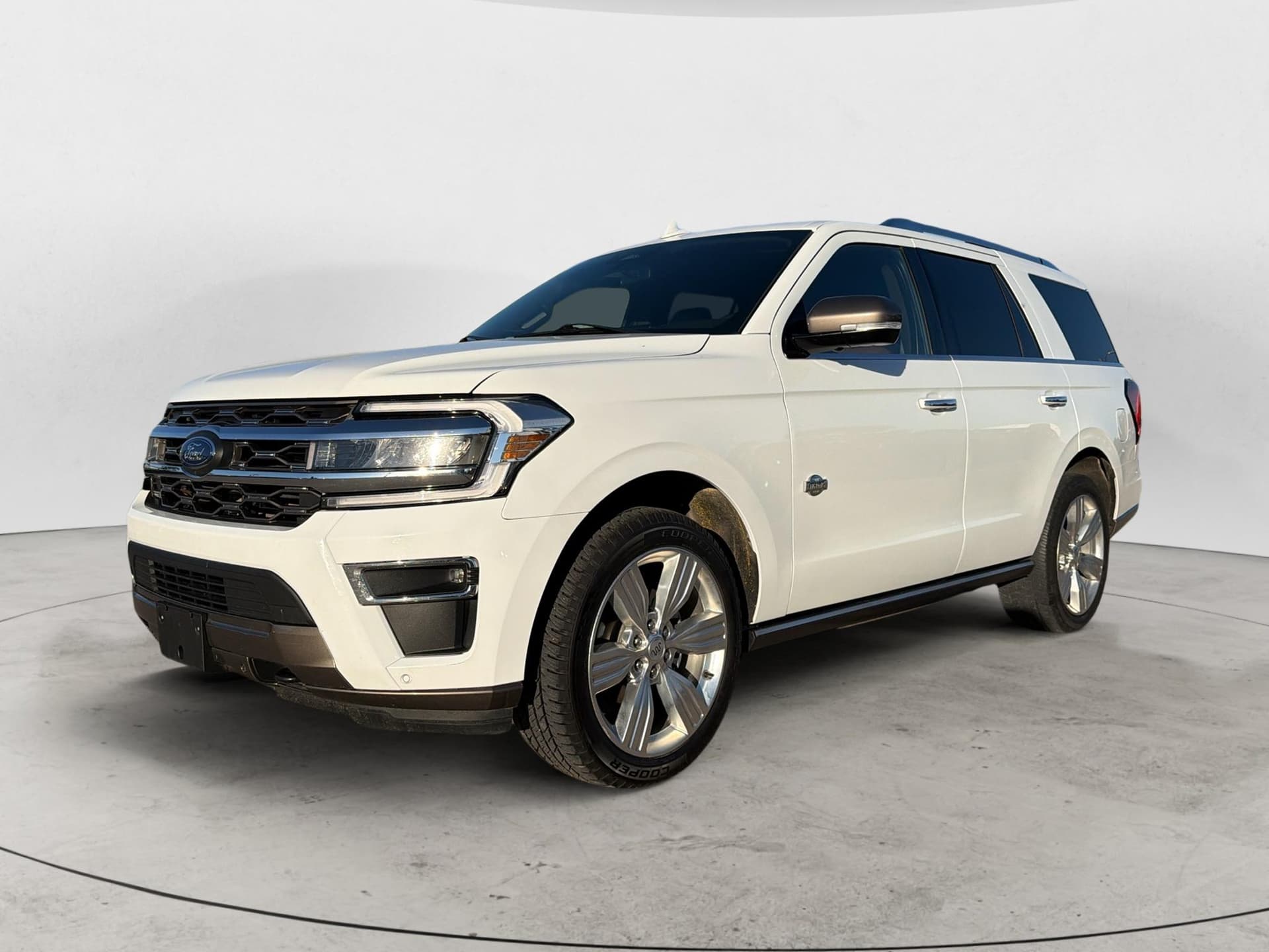 2022 Ford Expedition King Ranch — photo 1 of 12