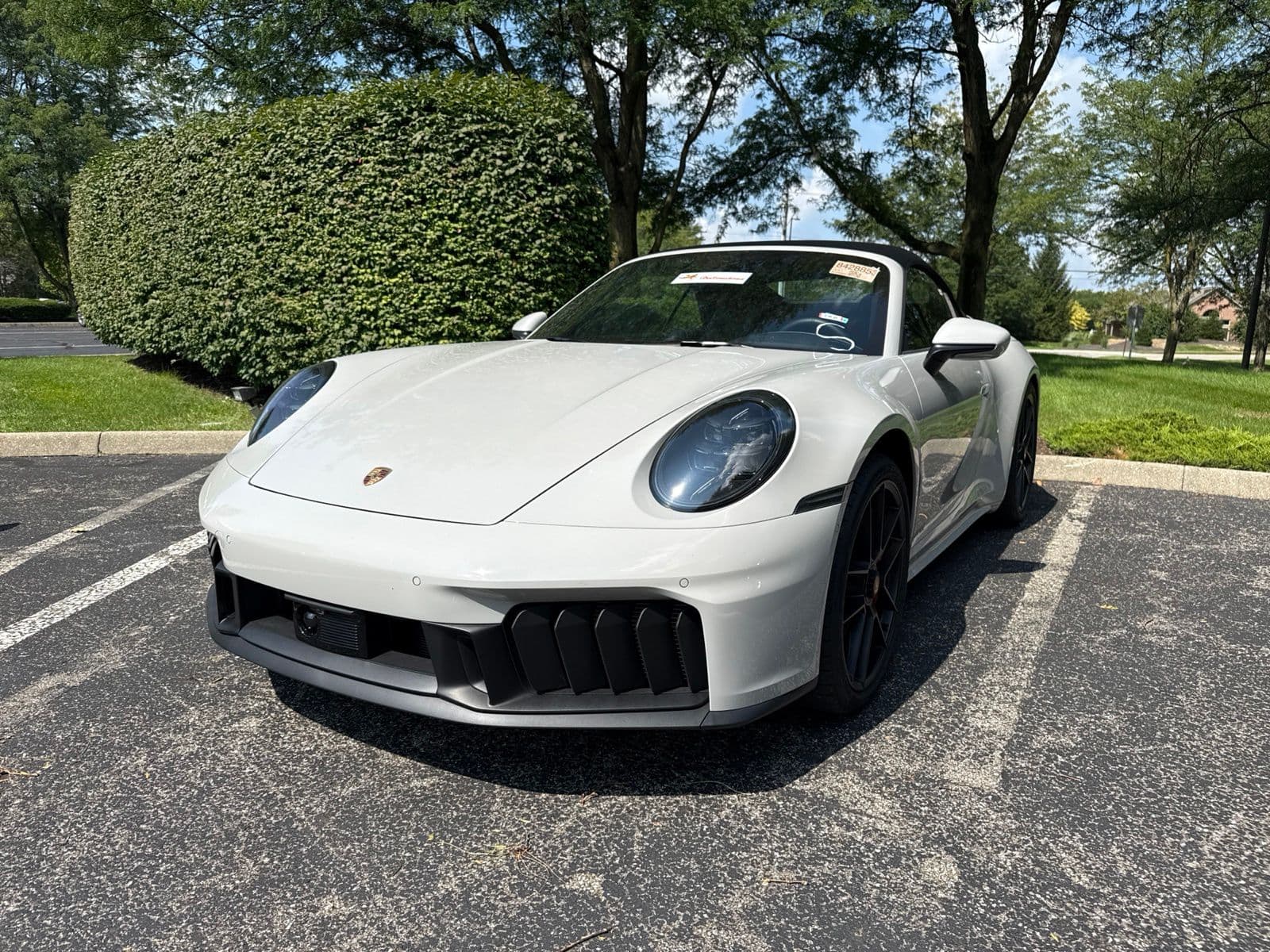 2026 Porsche 911 Carrera GTS — photo 1 of 7