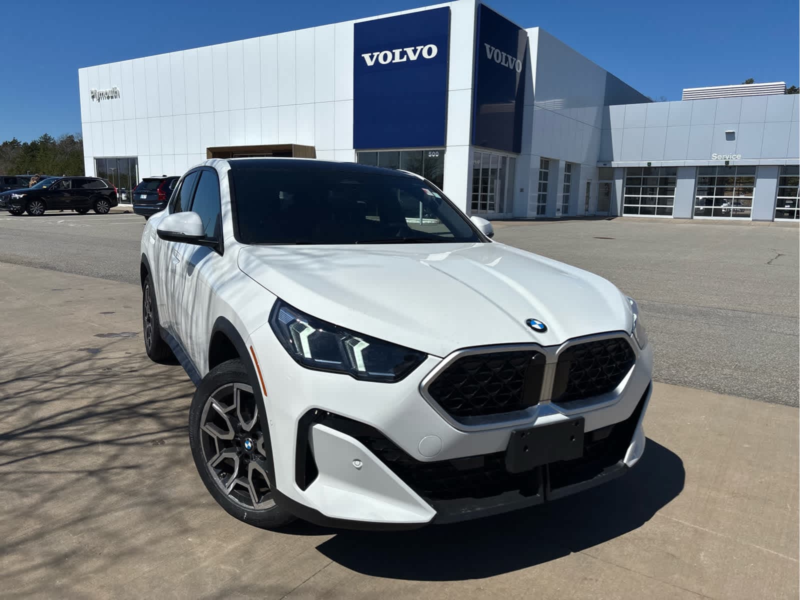 2026 BMW X2 xDrive28i — photo 1 of 24
