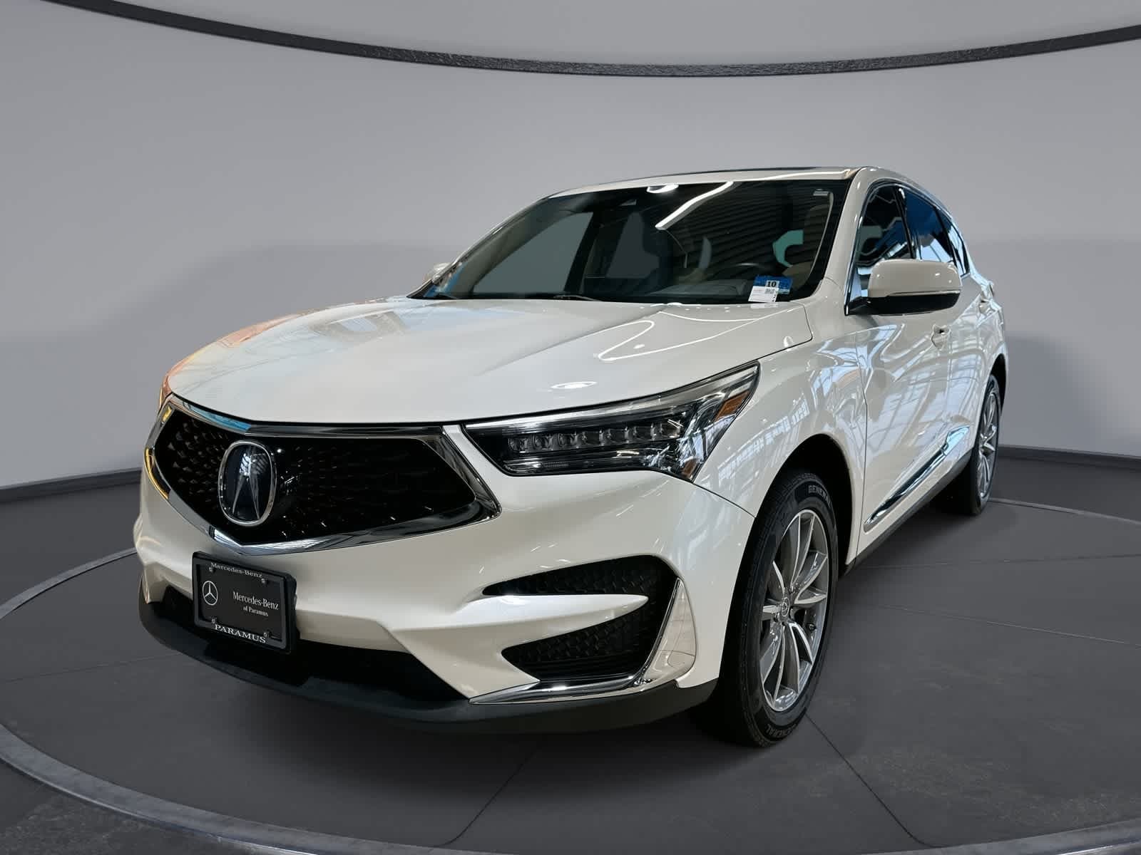 2019 Acura RDX Base — photo 1 of 33