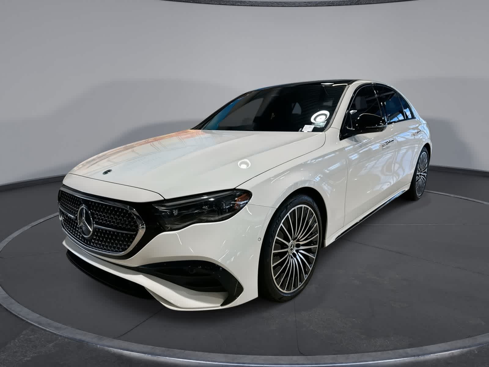 2024 Mercedes-Benz E-Class E 350 4MATIC — photo 1 of 33