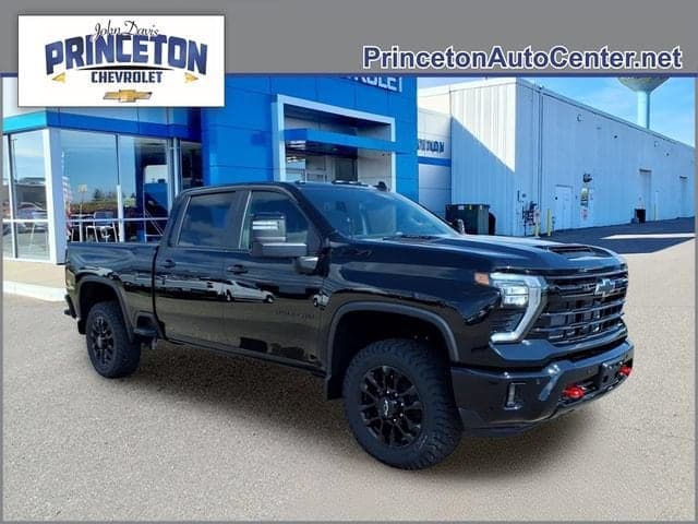 2026 Chevrolet Silverado 3500 HD LT — photo 1 of 28