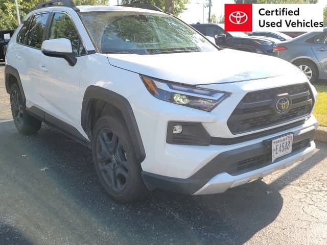 2024 Toyota RAV4 Adventure — photo 1 of 3
