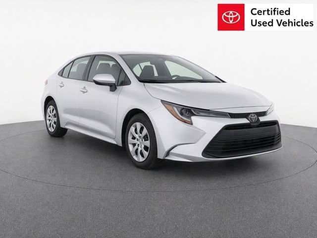 2025 Toyota Corolla LE — photo 1 of 10