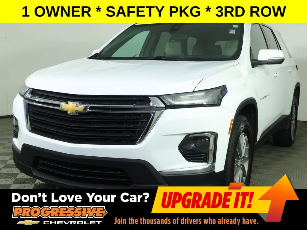2023 Chevrolet Traverse LS — photo 1 of 31
