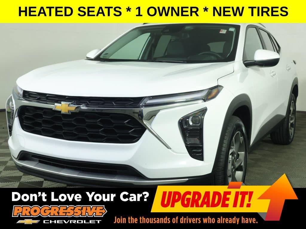 2025 Chevrolet Trax LT — photo 1 of 29