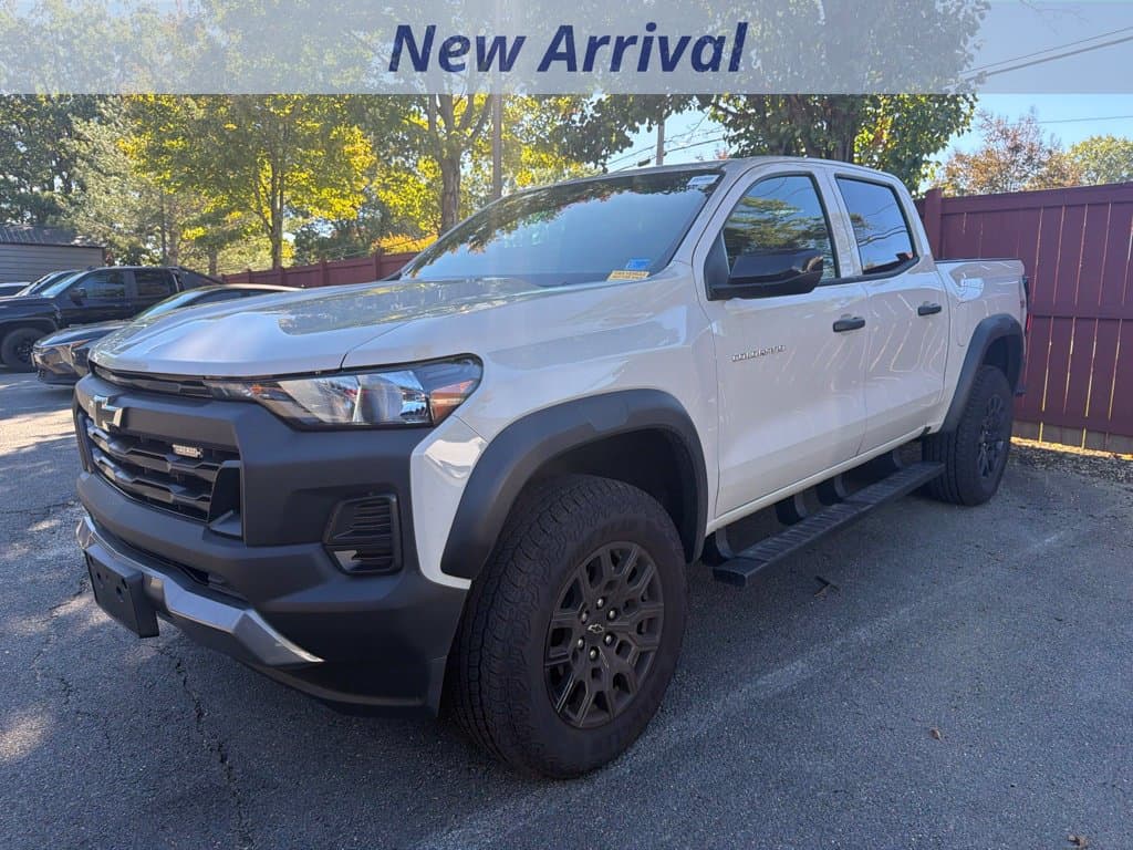 2026 Chevrolet Colorado 4WD Trail Boss — photo 1 of 9