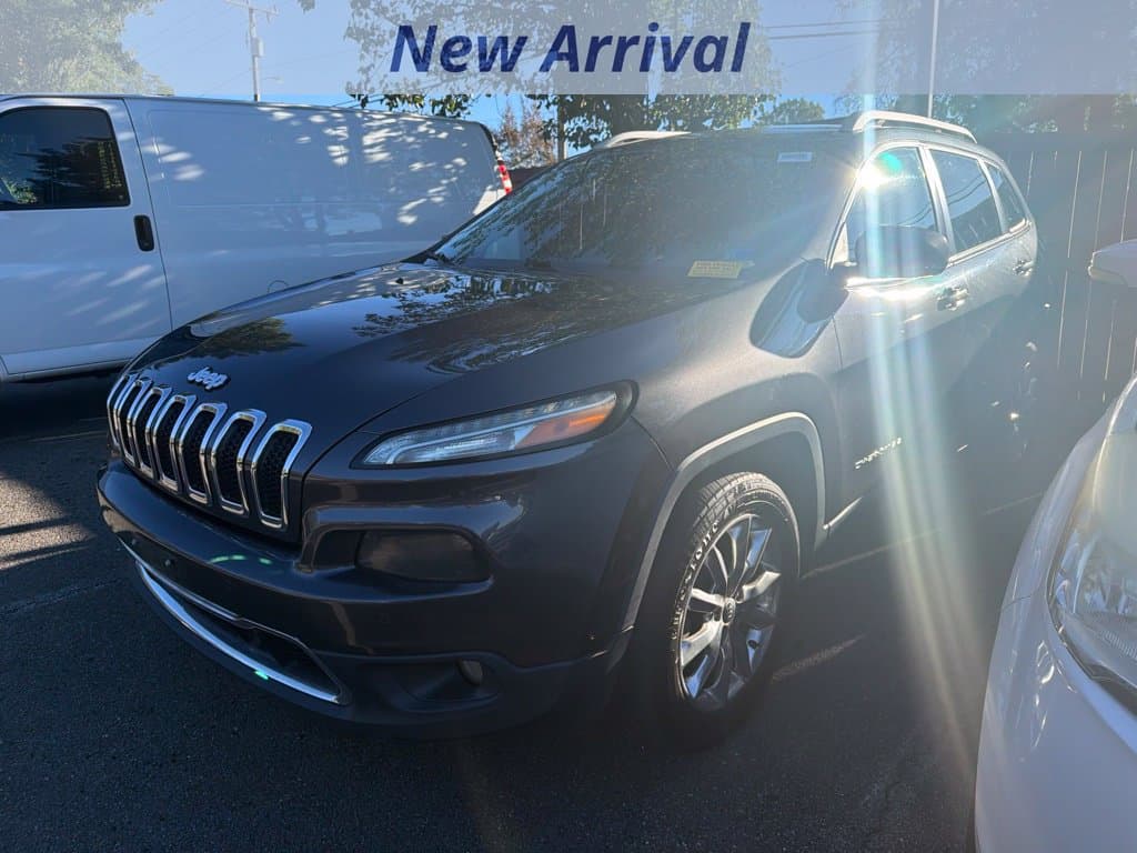 2016 Jeep Cherokee Limited — photo 1 of 9