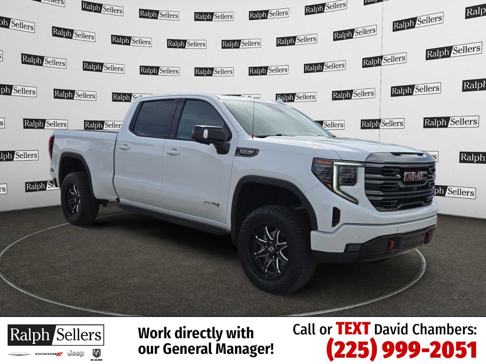 2022 GMC Sierra 1500 AT4 — photo 1 of 10