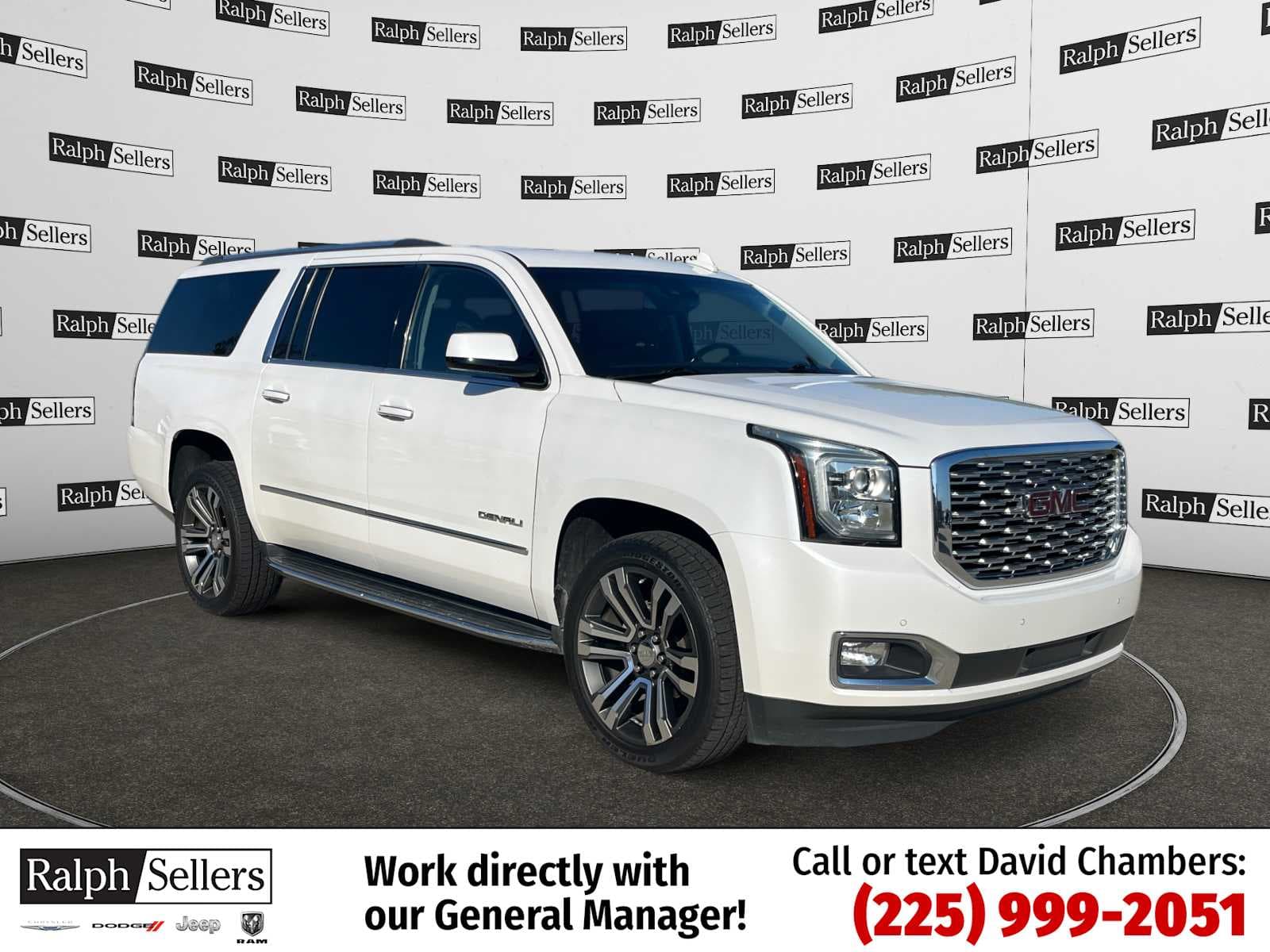 2019 GMC Yukon XL Denali — photo 1 of 11