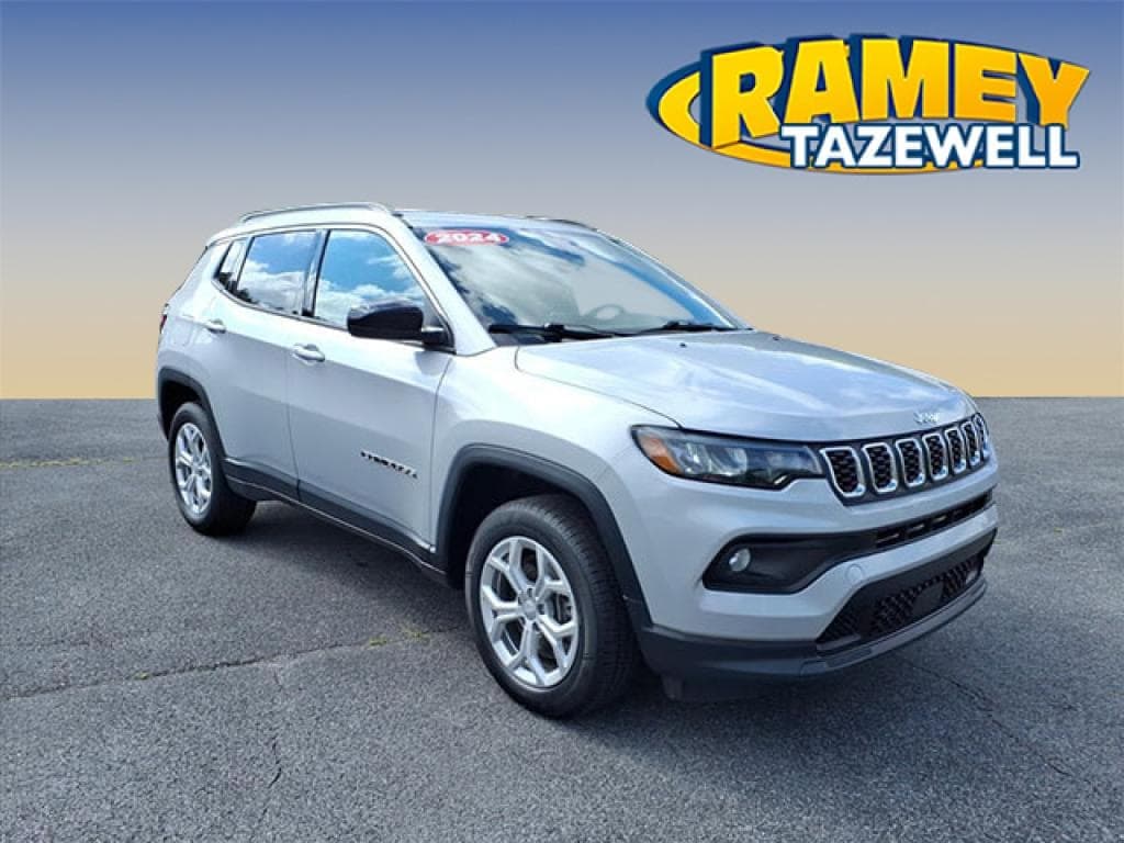2024 Jeep Compass Latitude — photo 1 of 20