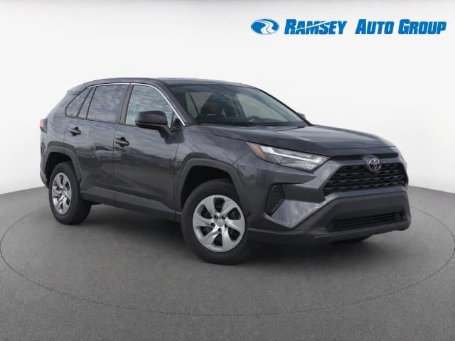 2023 Toyota RAV4 LE — photo 1 of 8
