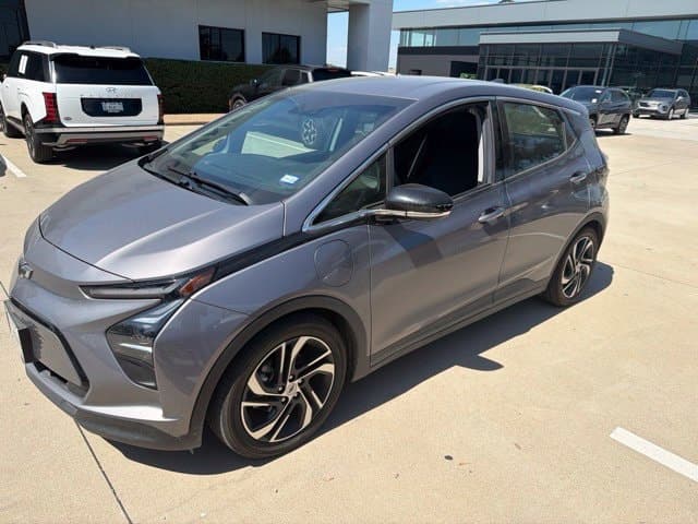 2023 Chevrolet Bolt EV 2LT — photo 1 of 8
