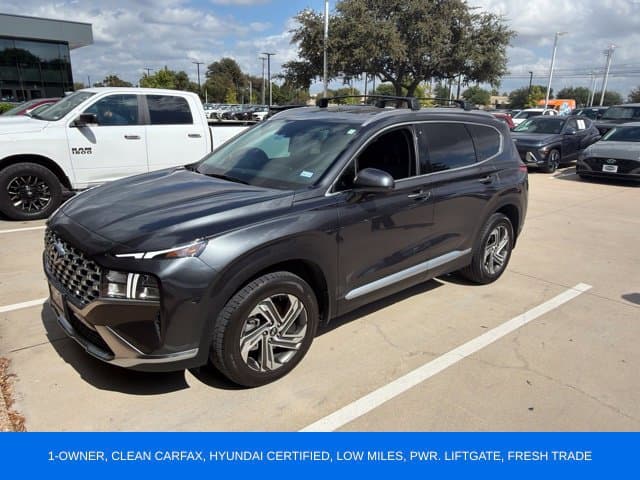 2022 Hyundai Santa Fe Base — photo 1 of 8
