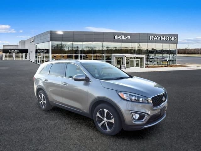 2017 Kia Sorento EX — photo 1 of 16