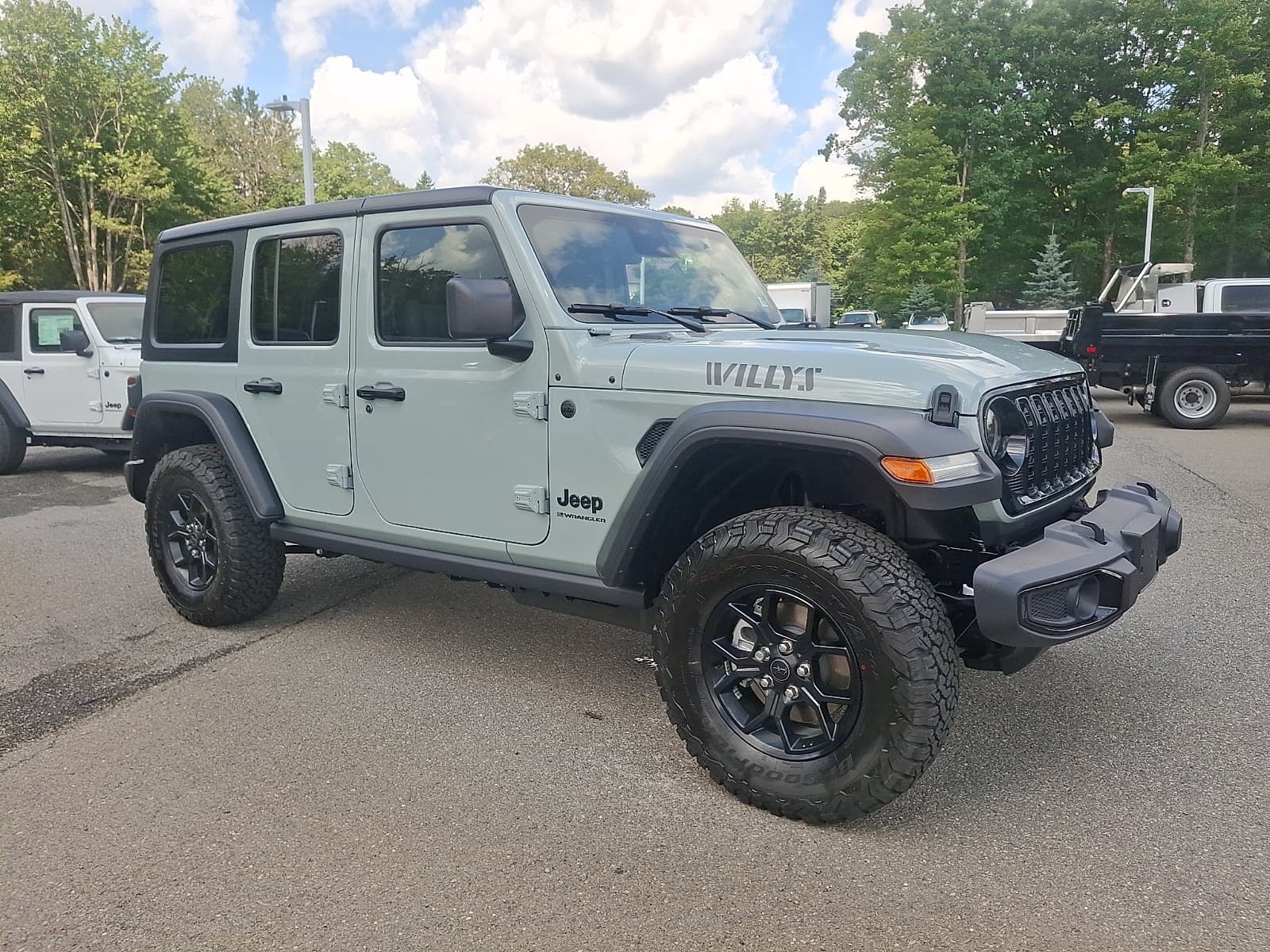 2026 Jeep Wrangler 4-Door Willys 4x4 — photo 1 of 30