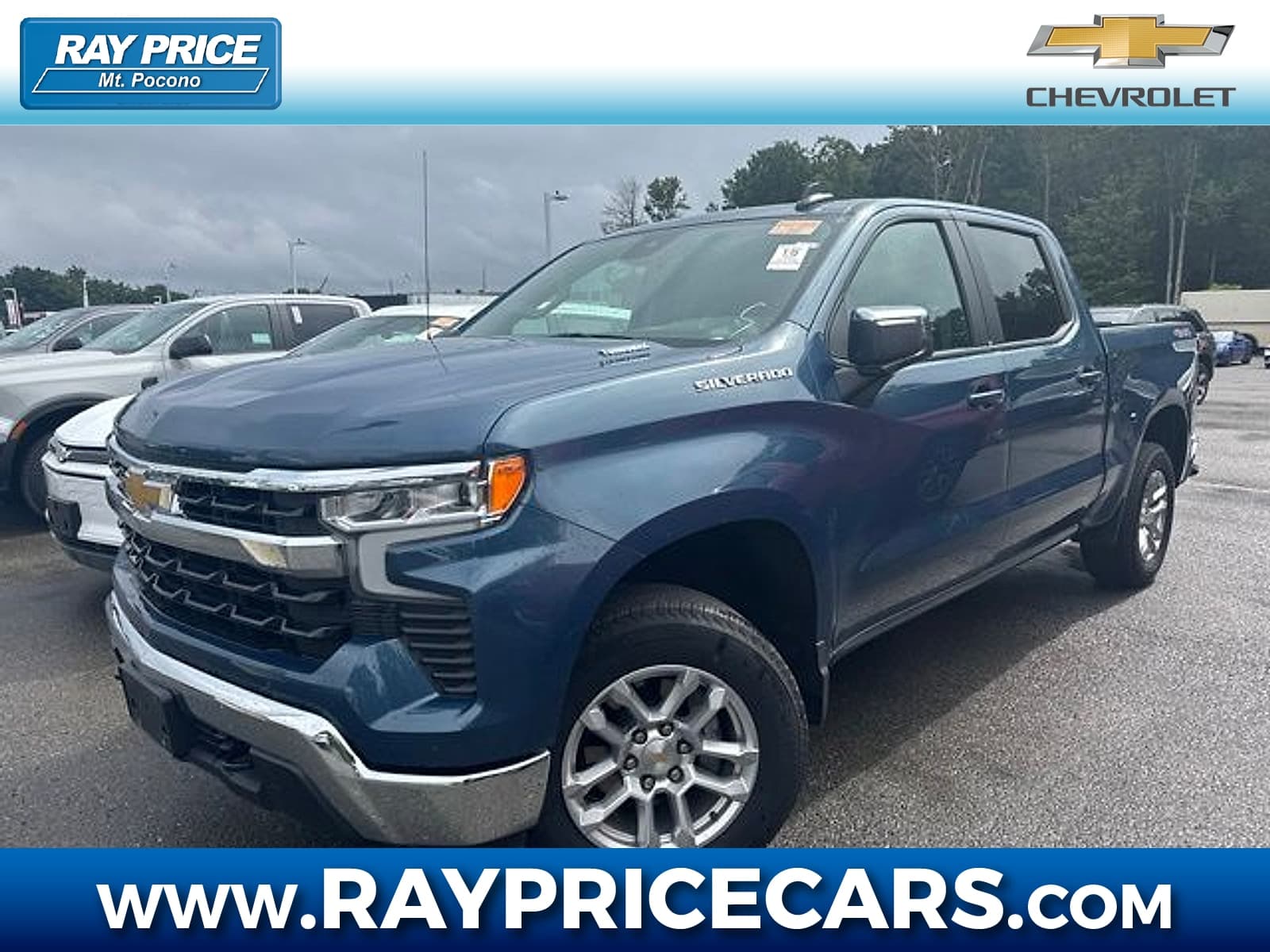 2024 Chevrolet Silverado 1500 LT — photo 1 of 26