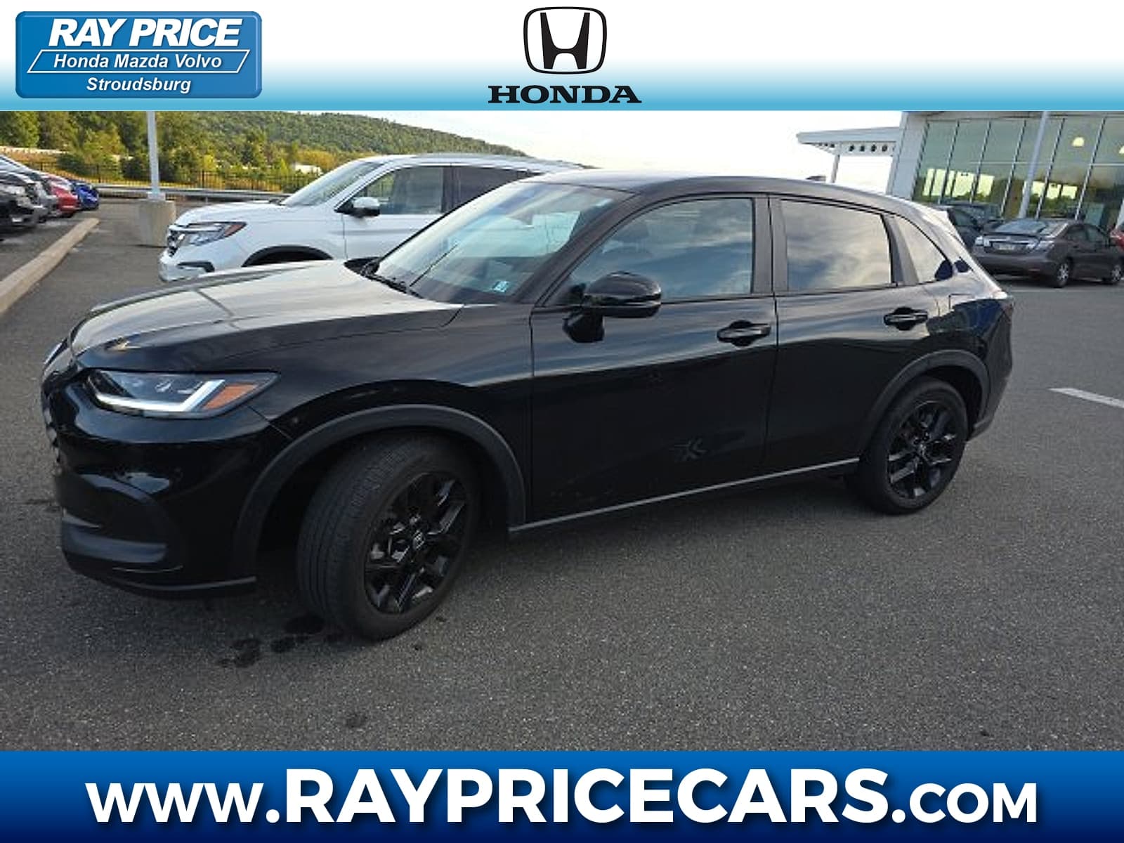2025 Honda HR-V Sport — photo 1 of 3