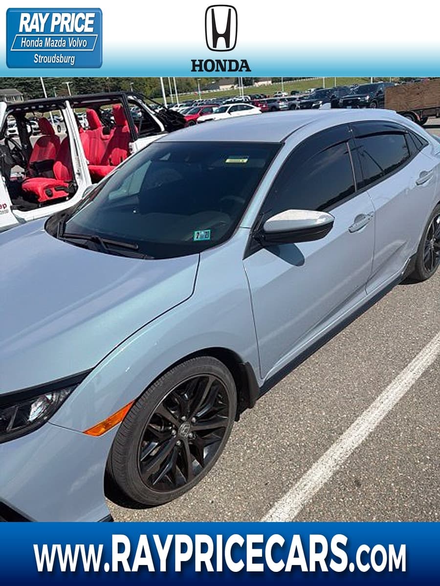 2020 Honda Civic Hatchback Sport — photo 1 of 3