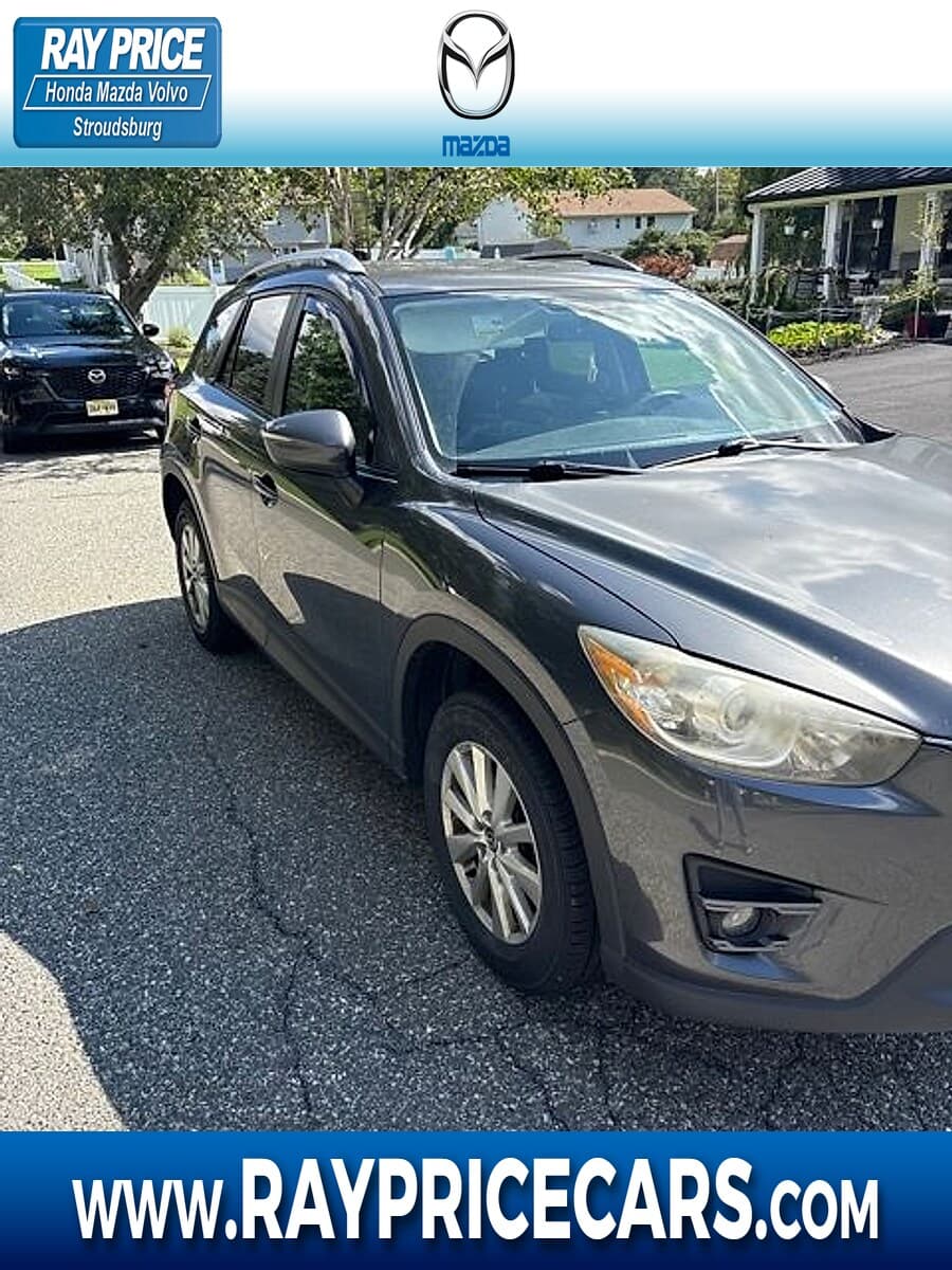 2016 Mazda CX-5 Touring — photo 1 of 3