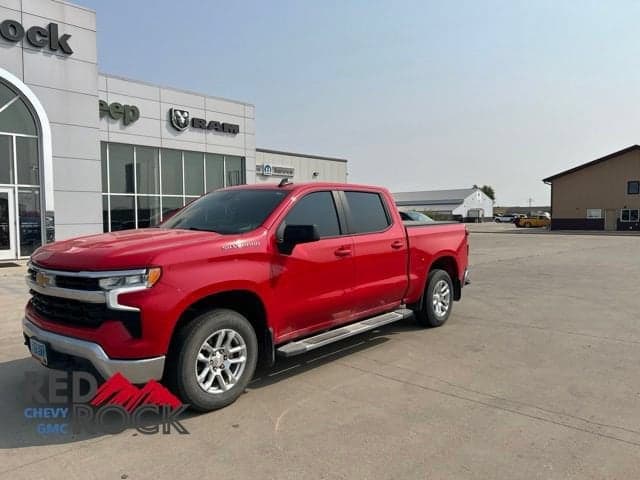 2023 Chevrolet Silverado 1500 LT — photo 1 of 16