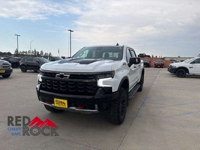 2025 Chevrolet Silverado 1500 ZR2 — photo 1 of 23