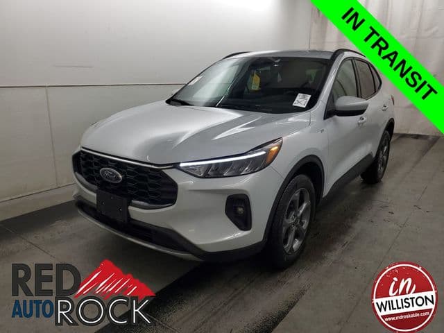 2025 Ford Escape ST-Line Select — photo 1 of 12