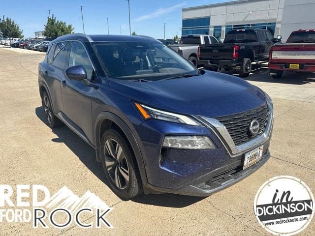 2023 Nissan Rogue SL — photo 1 of 13