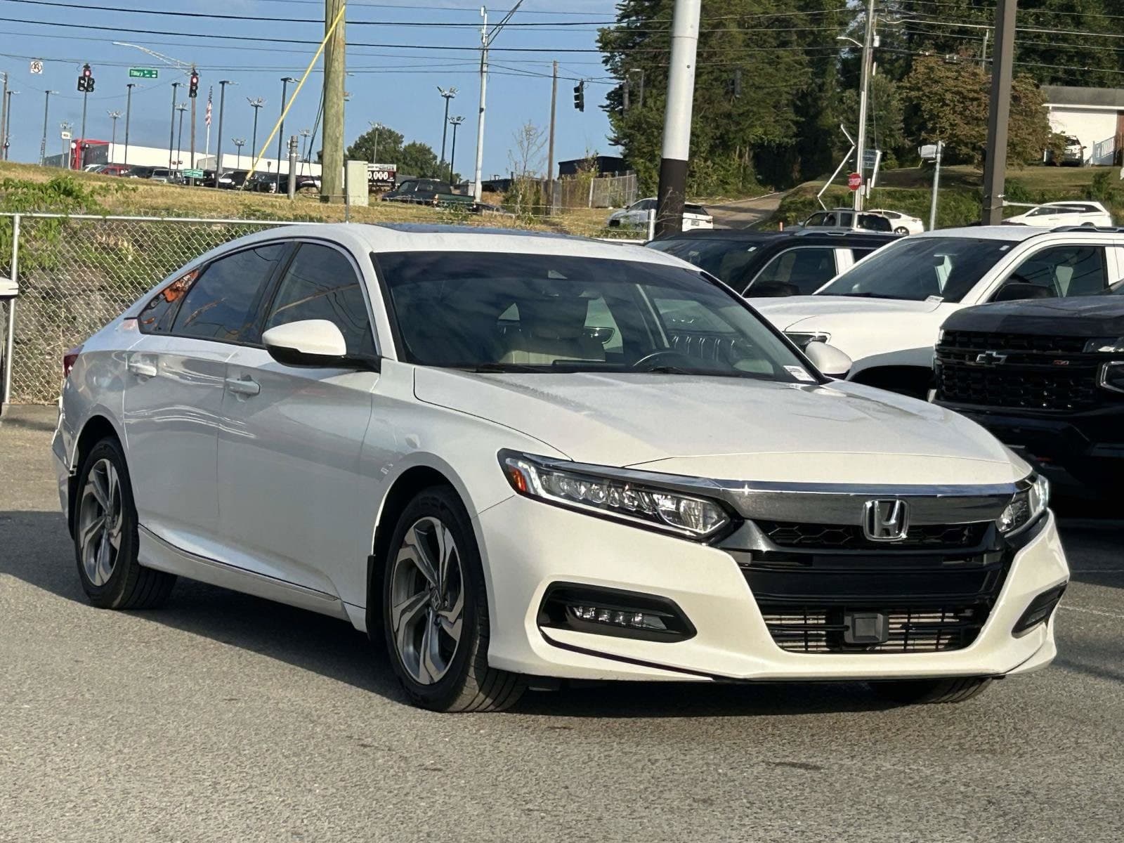 2018 Honda Accord Sedan EX-L 1.5T — photo 1 of 25
