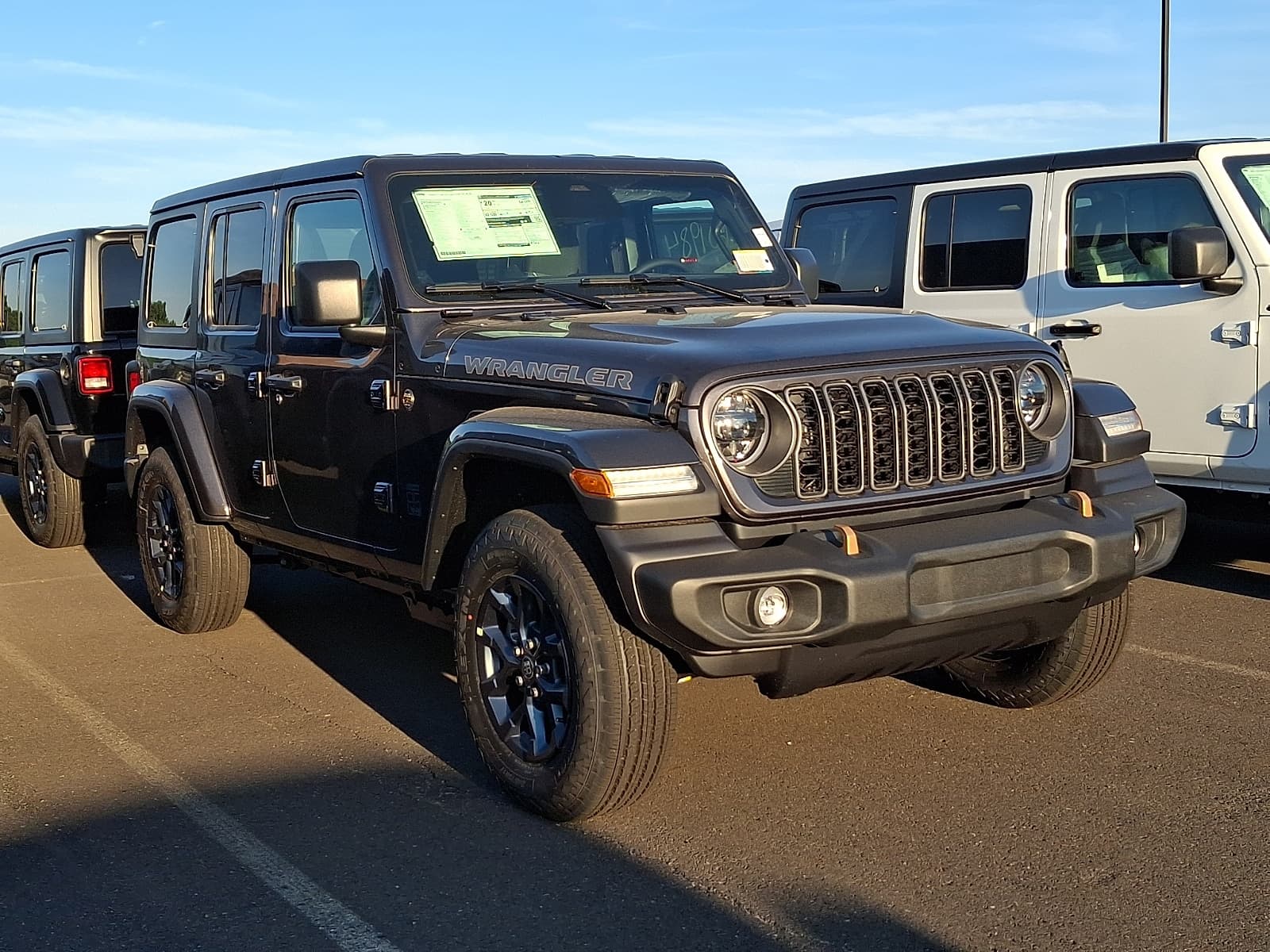 2026 Jeep Wrangler 4-DOOR 85TH ANNIVERSARY EDITION — photo 1 of 14