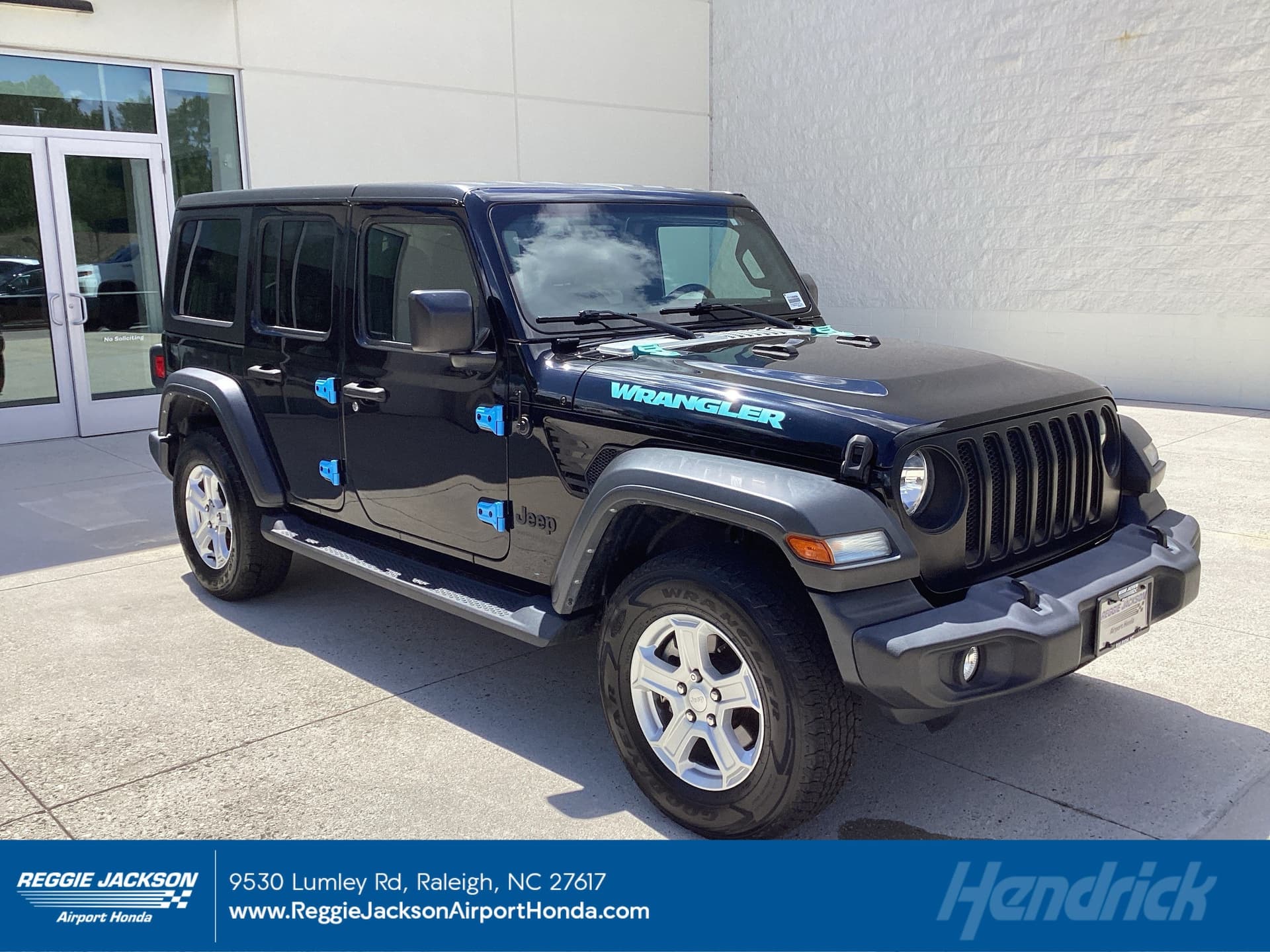 2022 Jeep Wrangler Unlimited Sport — photo 1 of 46