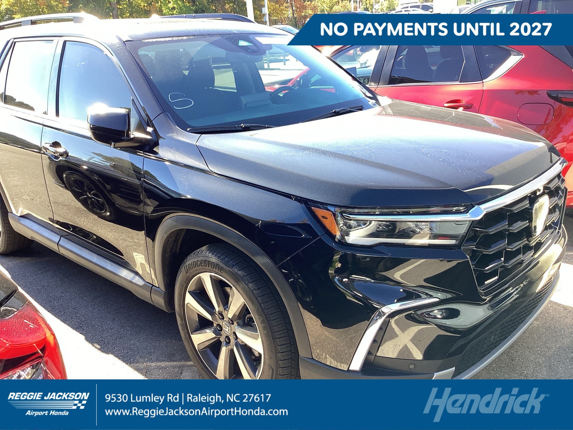 2025 Honda Pilot Elite — photo 1 of 12