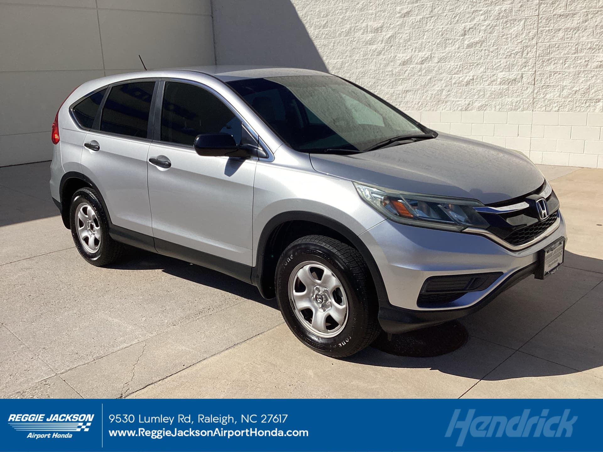 2015 Honda CR-V LX — photo 1 of 36