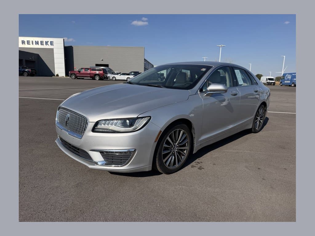 2017 Lincoln MKZ Select — photo 1 of 20