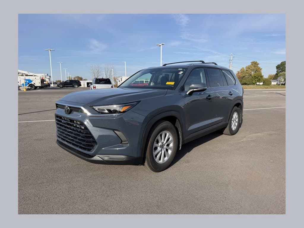 2026 Toyota Grand Highlander XLE — photo 1 of 21